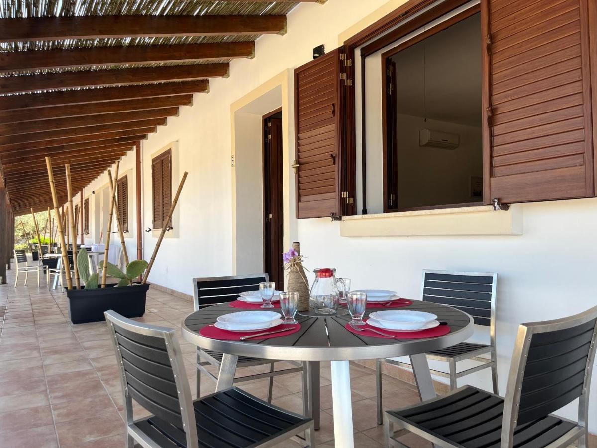 Tenuta Ingegna Apartments Porto Cesareo Eksteriør bilde