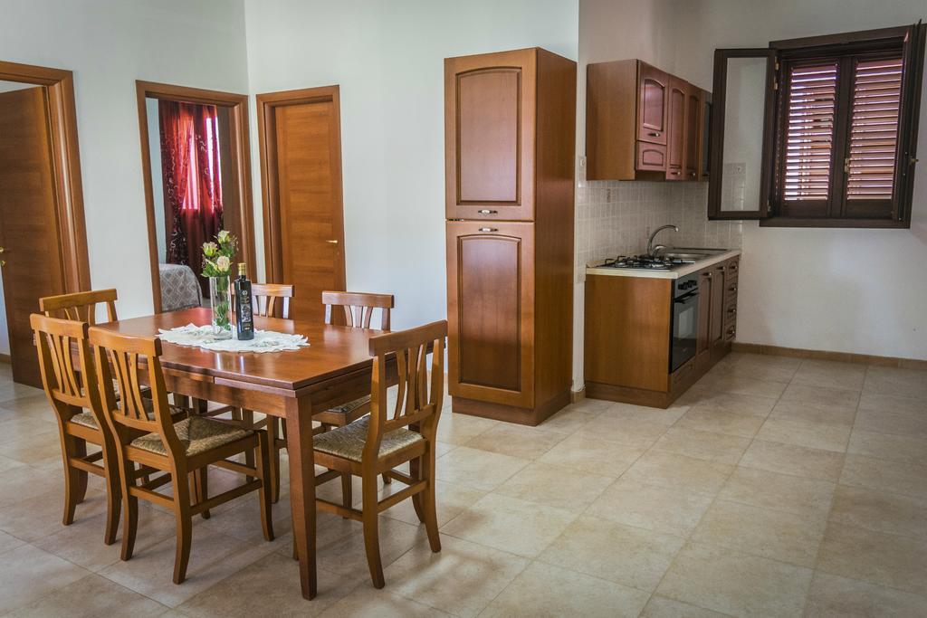 Tenuta Ingegna Apartments Porto Cesareo Eksteriør bilde